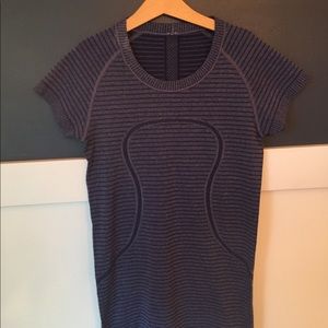 Lululemon athletic top size Xs